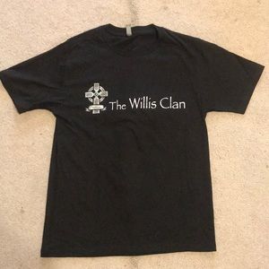 The Willis Clan signed t-shirt